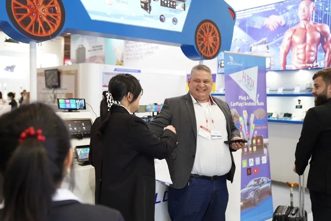 車載電子展區(qū).jpg